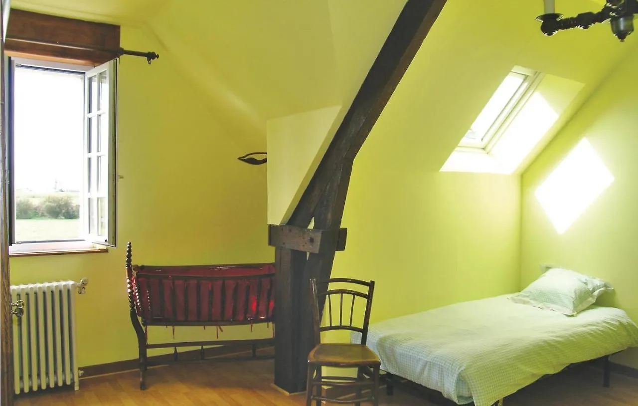 Дом отдыха 3 Bedroom Stunning Home In Quemper Guezennec